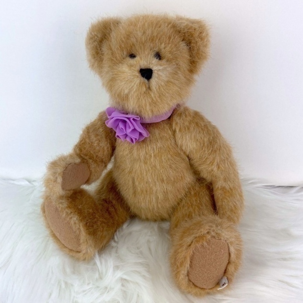 Boyds Bears 14 Inch Tall Tan Plush Stuffed Bear Flower Choker
